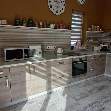 Будинок відпочинку Casa Horatiu